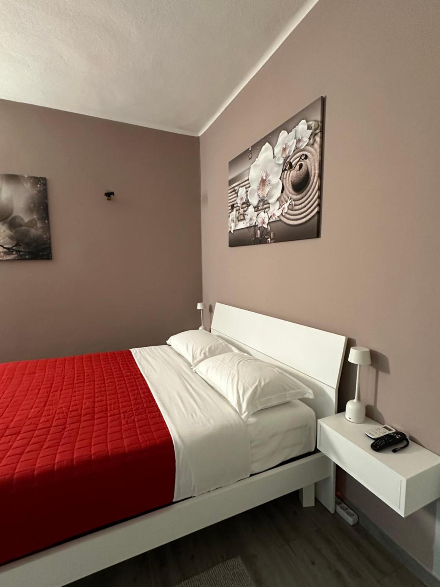 Locazione Turistica Girasole Bed & Breakfast Verona Exterior photo