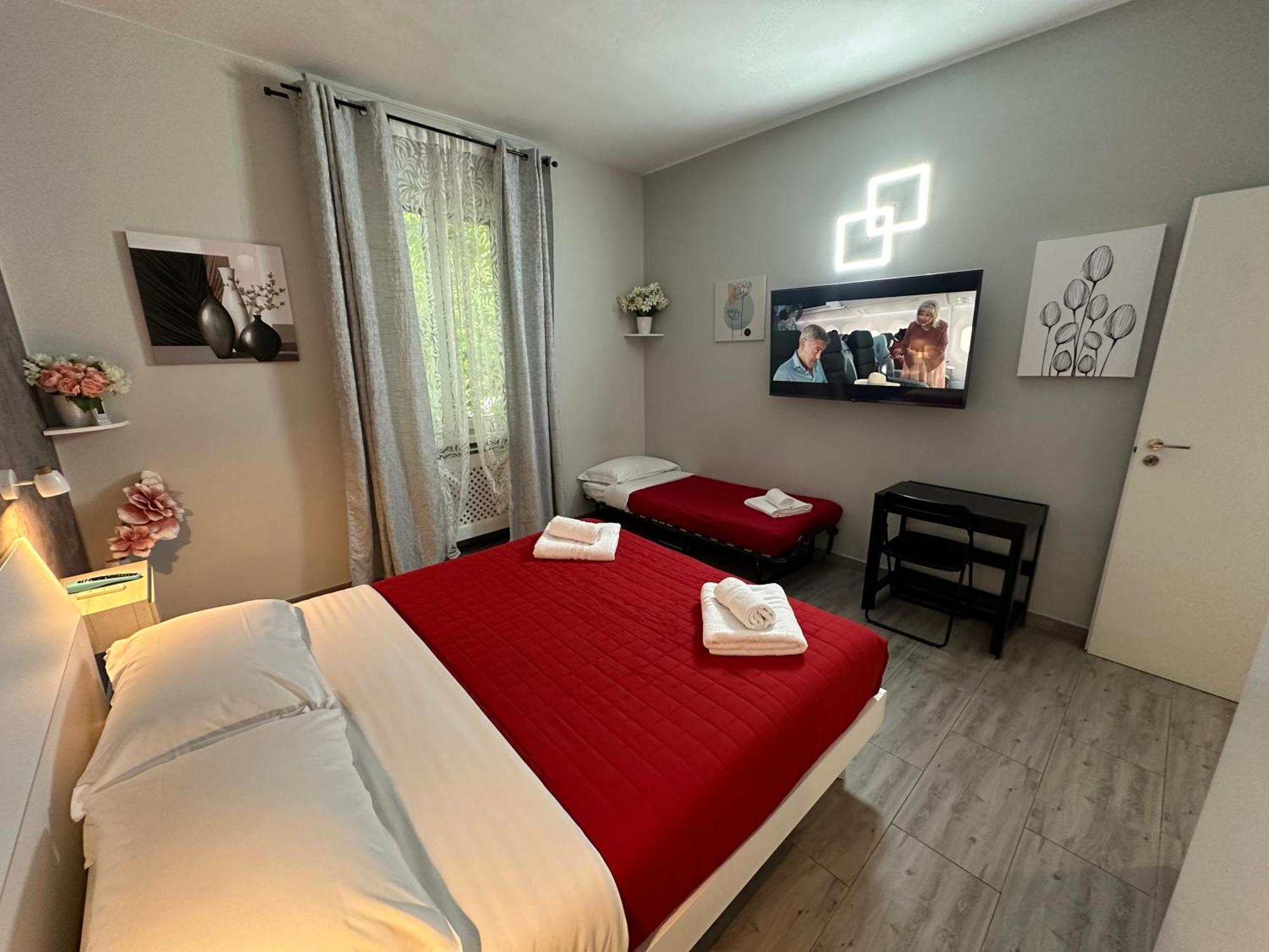 Locazione Turistica Girasole Bed & Breakfast Verona Exterior photo